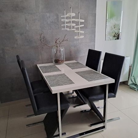 Apartament -Sweet Home ลูบิน ภายนอก รูปภาพ