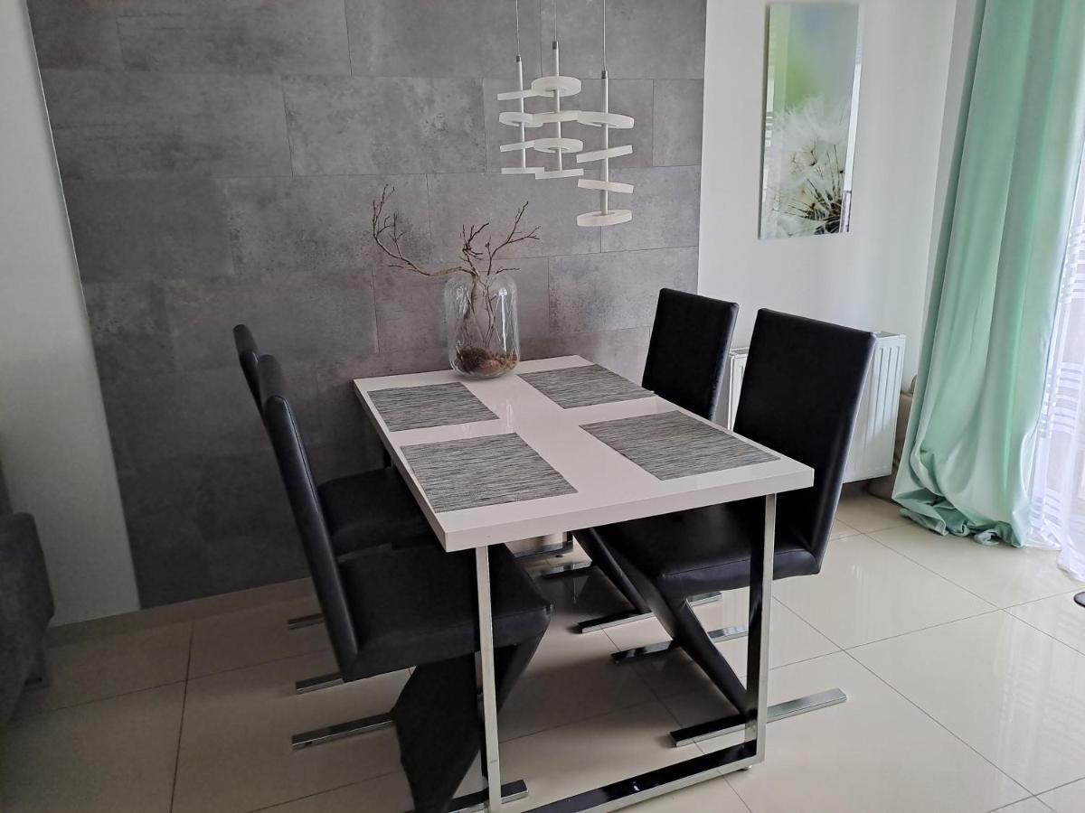 Apartament -Sweet Home ลูบิน ภายนอก รูปภาพ